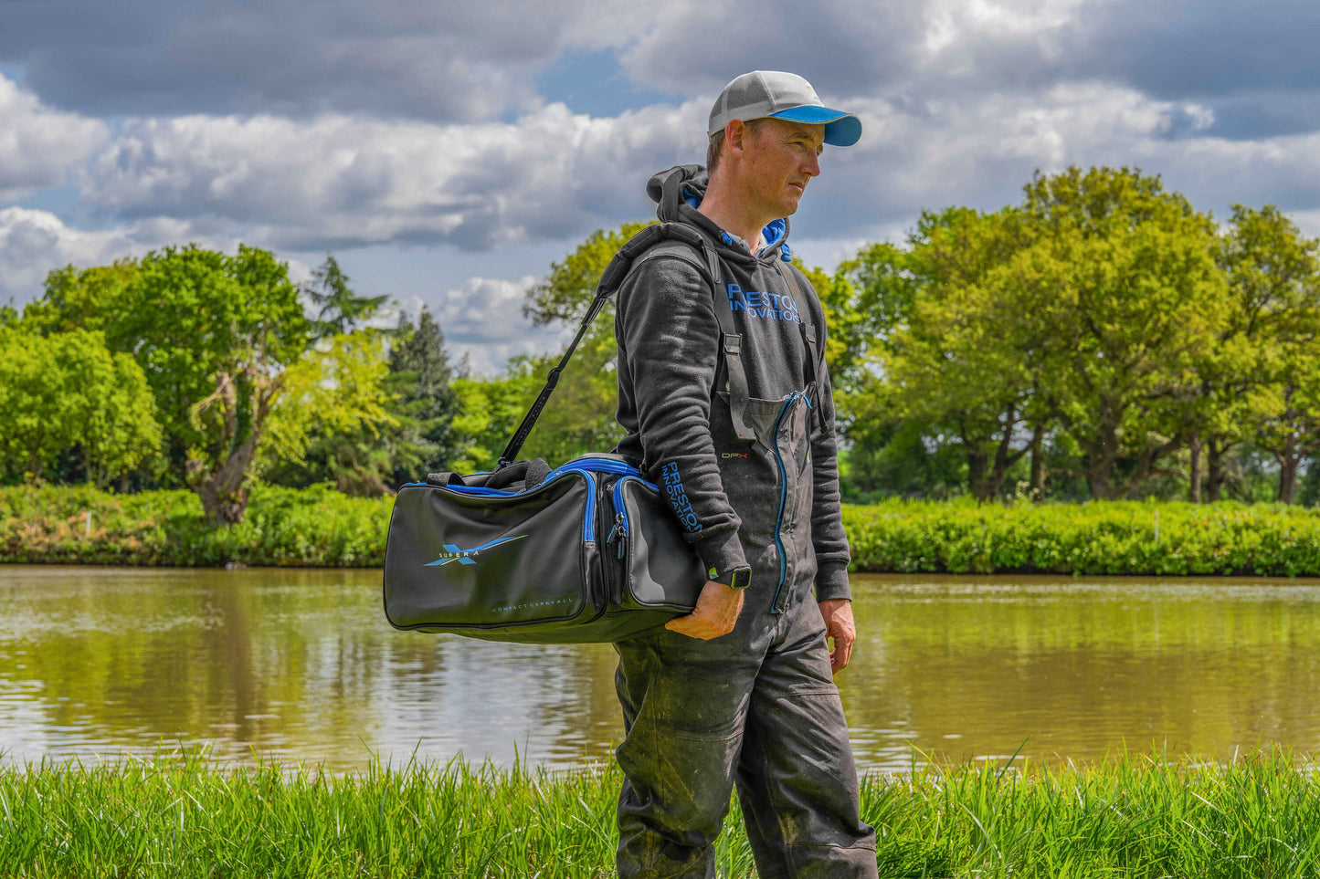 PRESTON INNOVATIONS SUPERA X COMPACT CARRYALL
