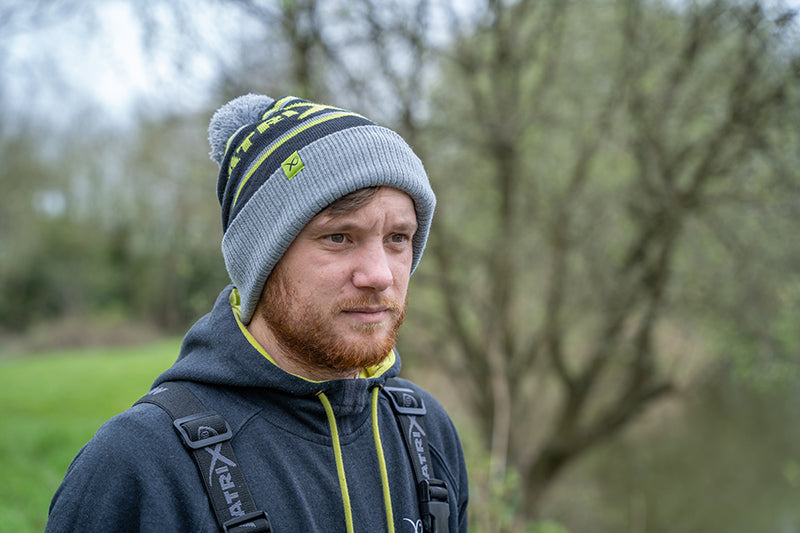 MATRIX THINSULATE BOBBLE HAT