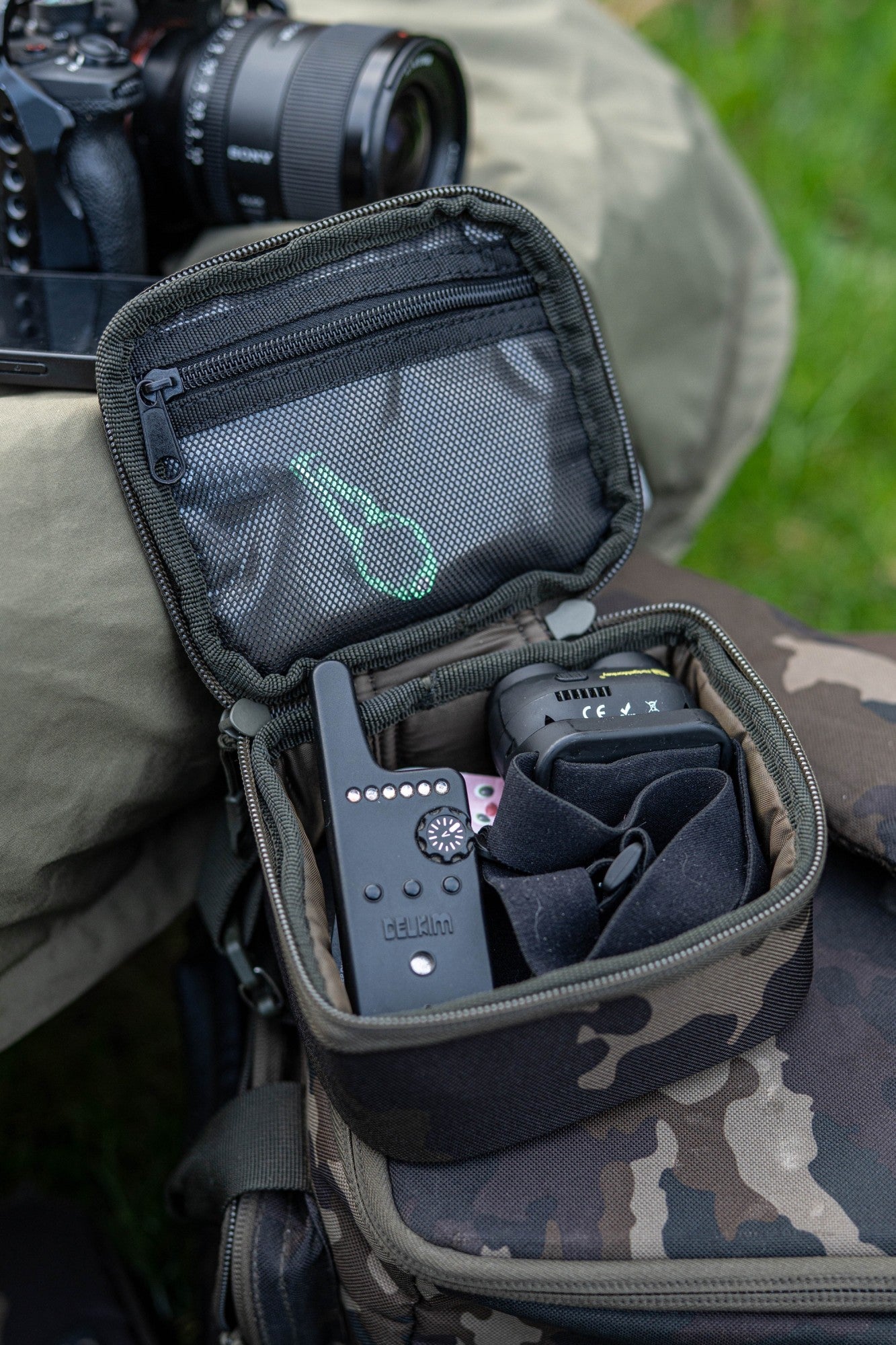 Korda Compac Tackle Pouch 100 Dark Kamo