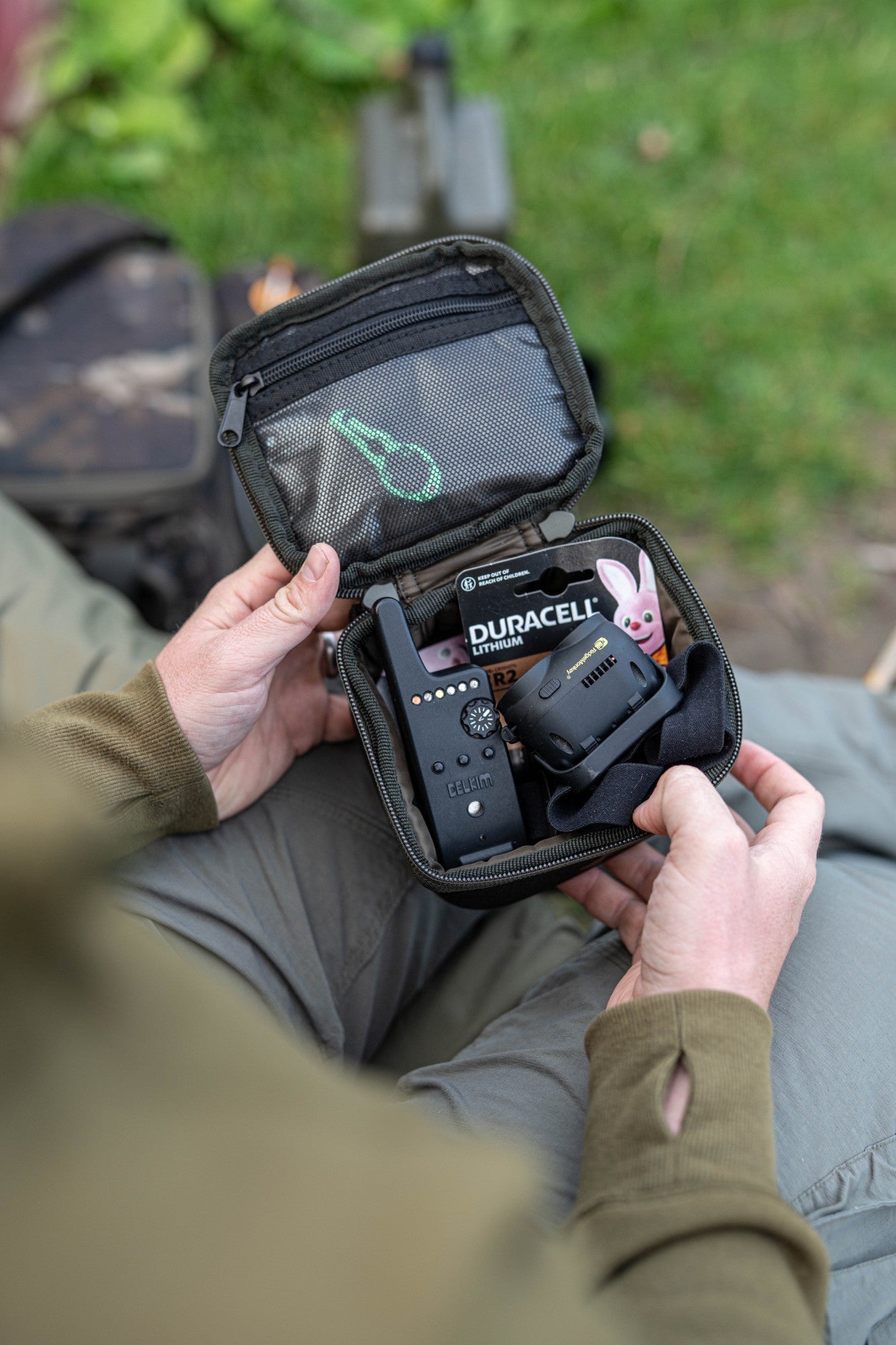 Korda Compac Tackle Pouch 100 Dark Kamo