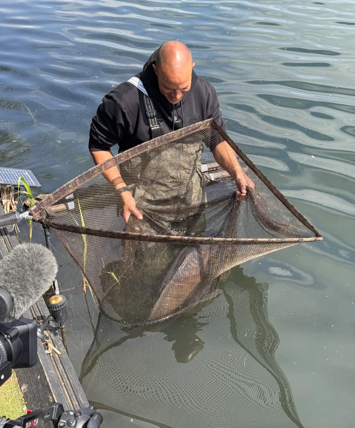 OMC Black Pearl Landing Net