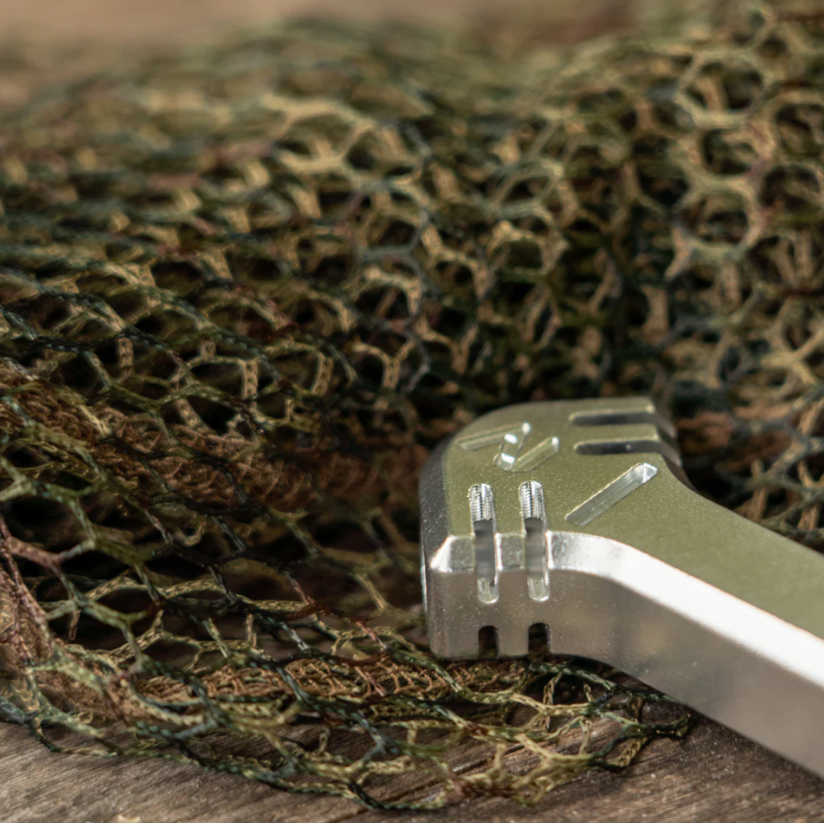 OMC Black Pearl Landing Net