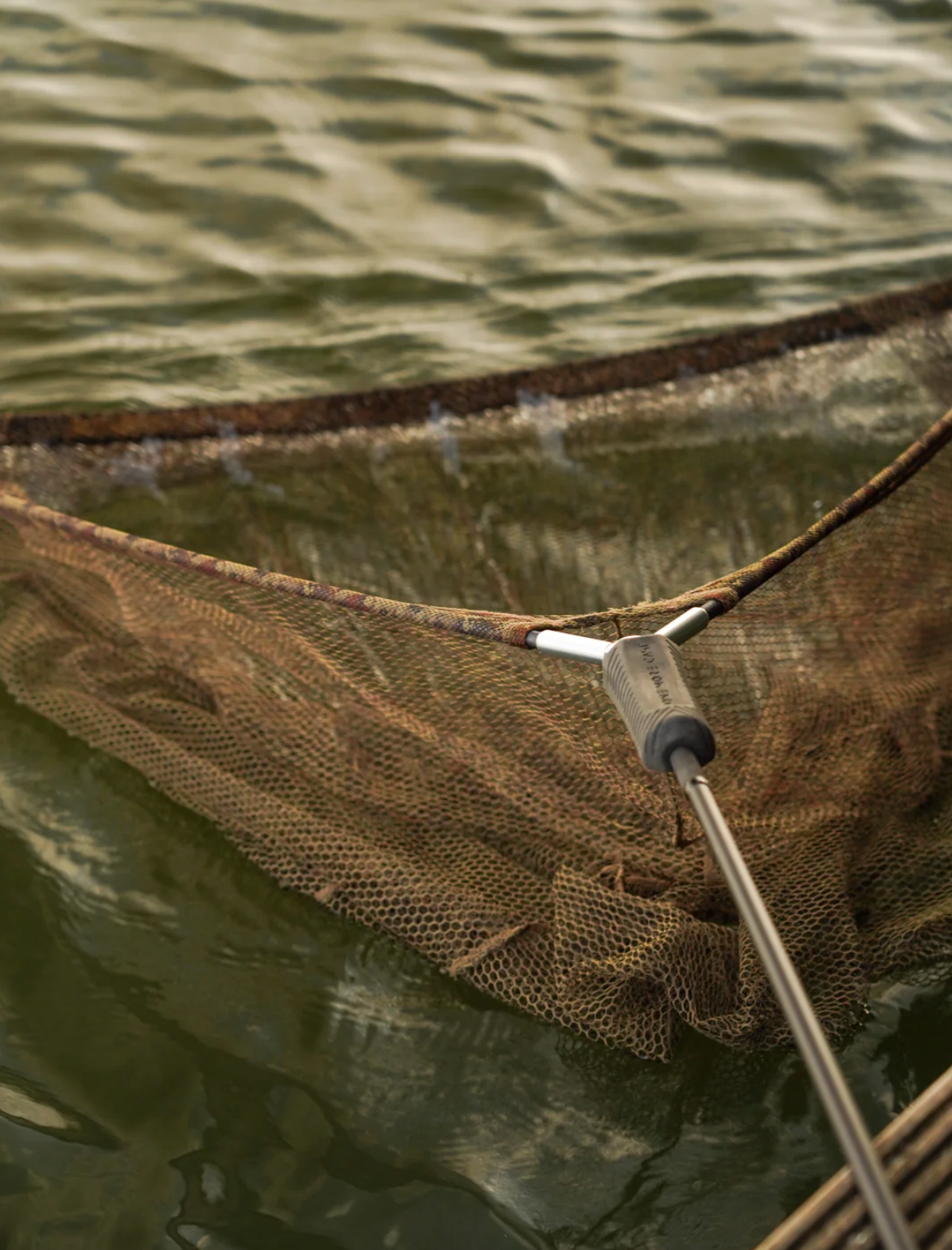OMC Black Pearl Landing Net