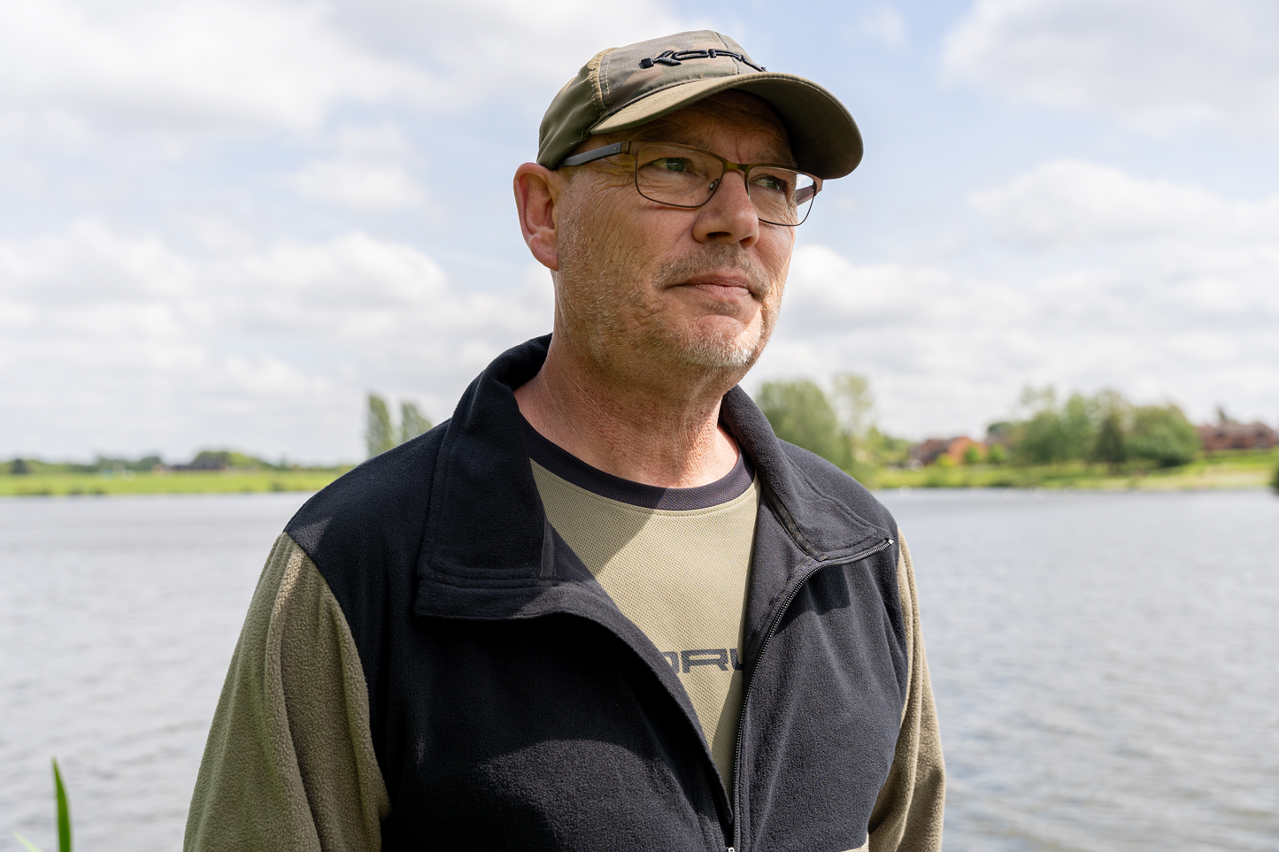 KORUM EMBOSSED MICROFLEECE