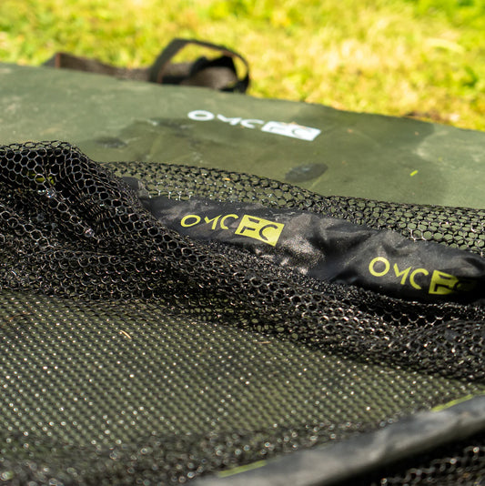 OMC FC Net & Mat Combo Flip Out Rubberised Landing Net with 3 fold unhooking mat