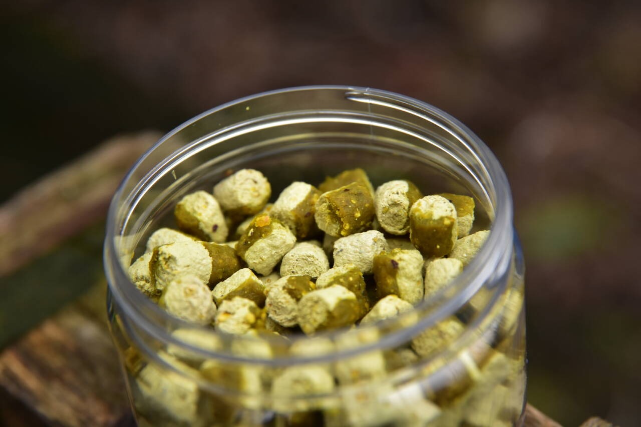 Dynamite Baits Durable Hybridz Soft Hook Pellets 8mm