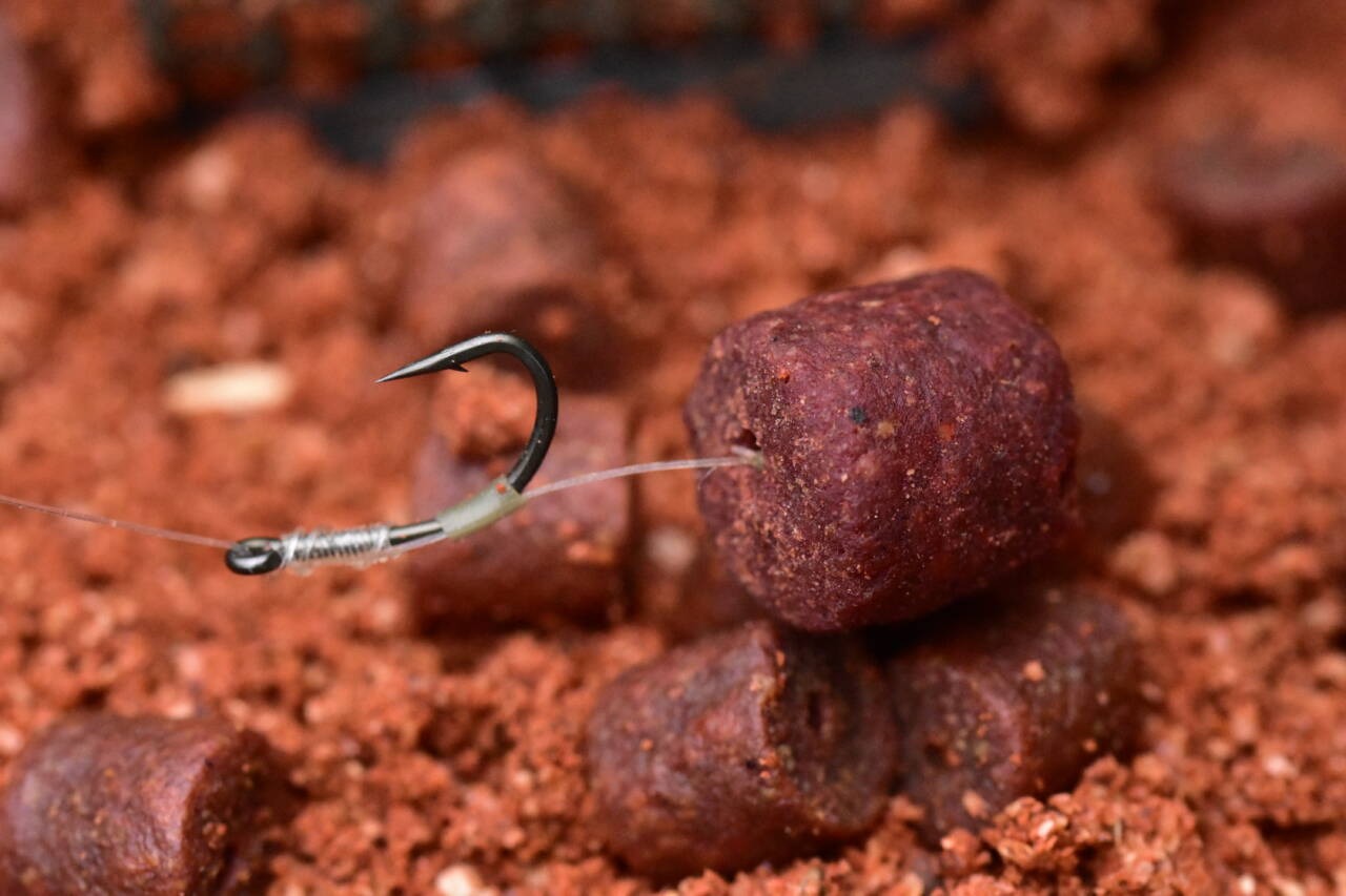 DYNAMITE BAITS BIG FISH BARBEL PELLETS