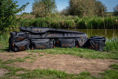 Guru Pole Holdall