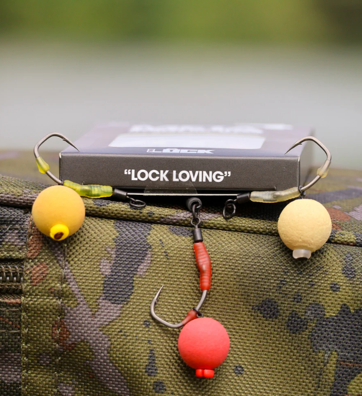 OMC Hi-Viz Lock Hook Ronnie Boys All Sizes