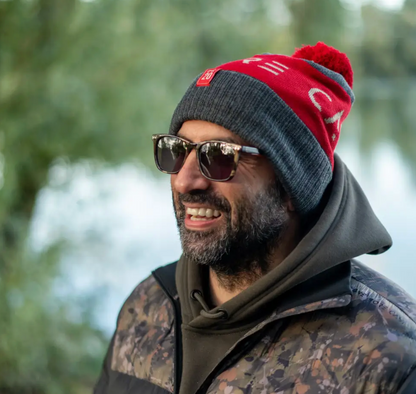 OMC Number 20 Bobble Hat Winter Beanie