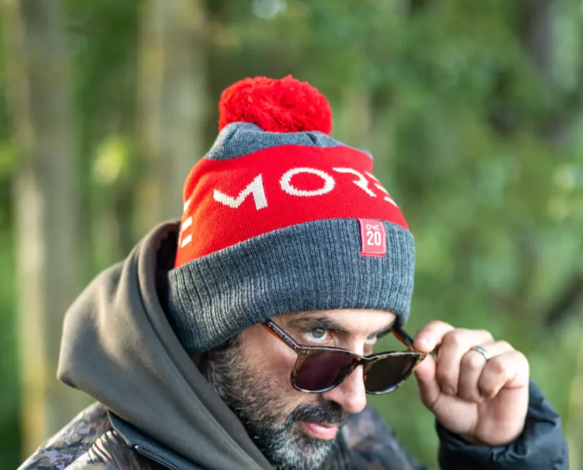 OMC Number 20 Bobble Hat Winter Beanie