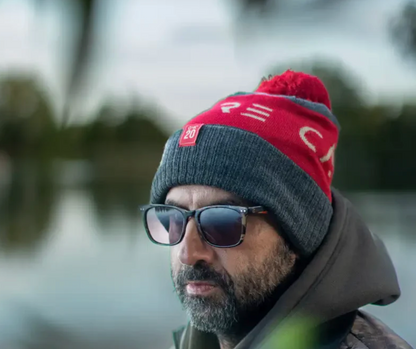 OMC Number 20 Bobble Hat Winter Beanie