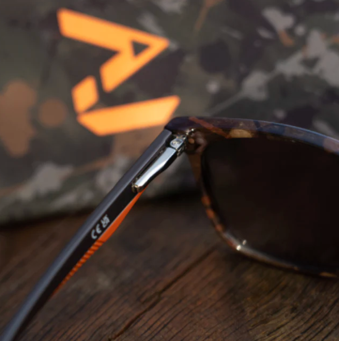 OMC Otton Polarised Sunglasses