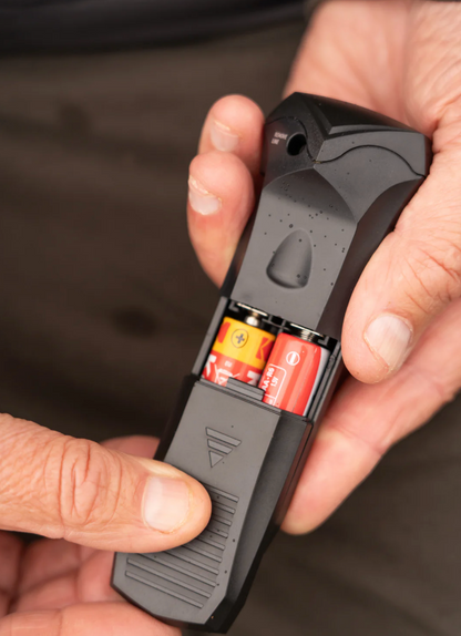 OMC Str!p Off - Fishing Line Stripper