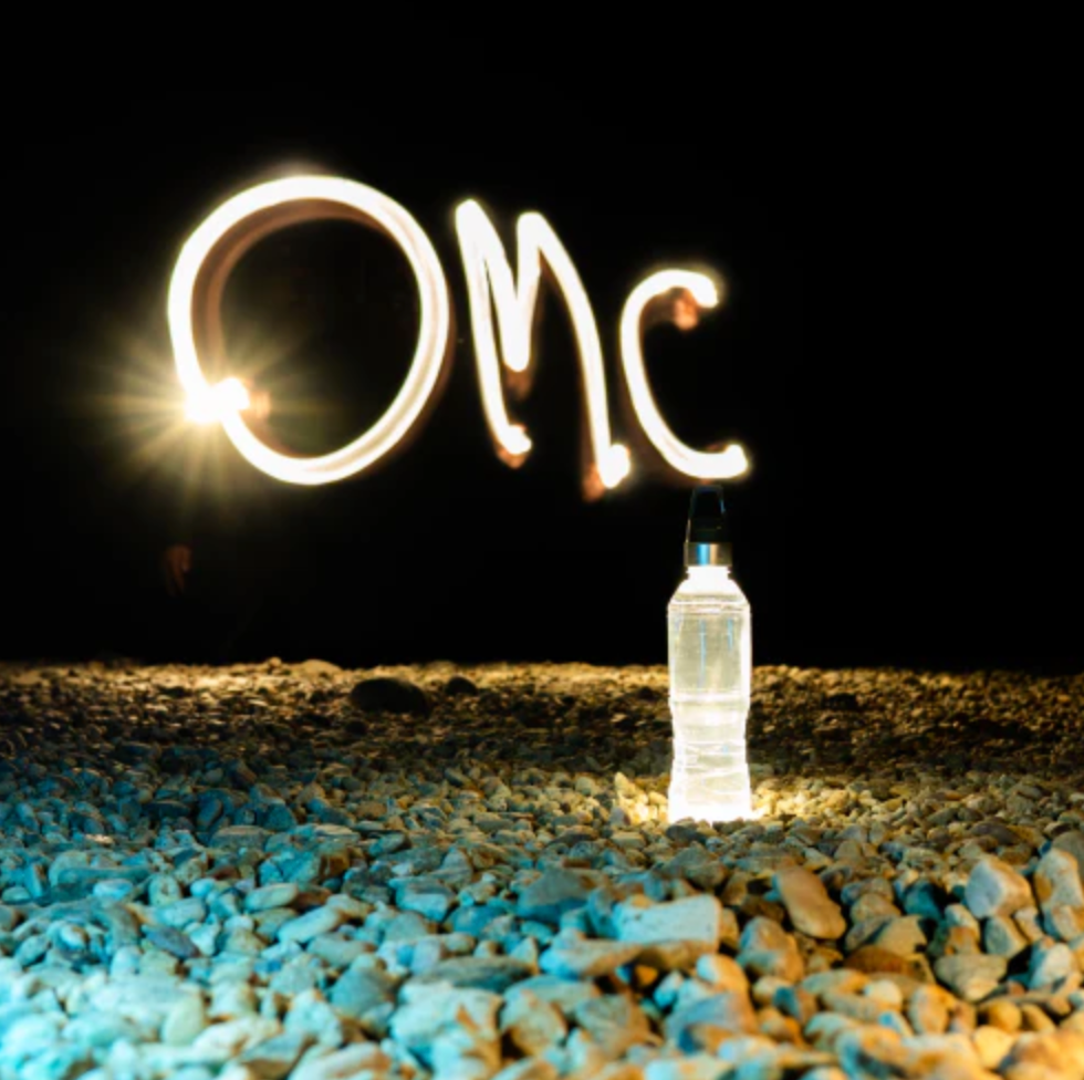 OMC The Bottle Job Multi Function Bottle Cap Light