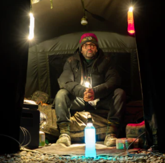 OMC The Bottle Job Multi Function Bottle Cap Light