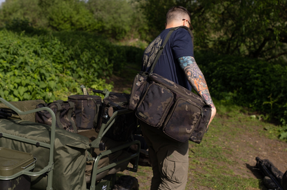 Korda Compac Dark Kamo Carryall Medium
