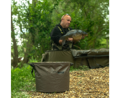 Avid Pro-Tect Water Bucket