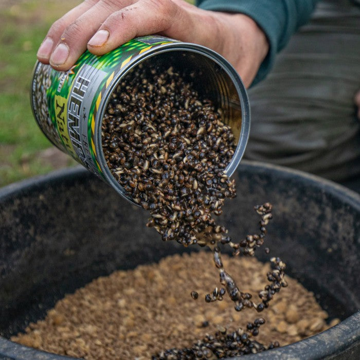 Dynamite Baits Frenzied Hempseed & Sweetcorn Tin