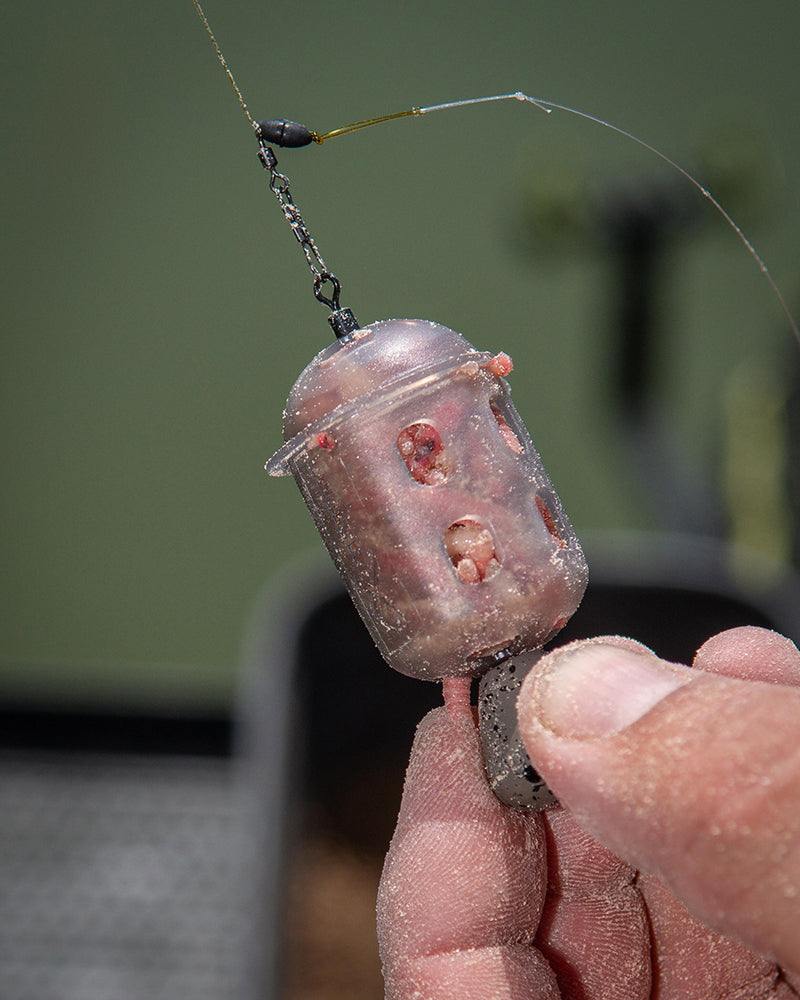 Matrix Maggot Feeder