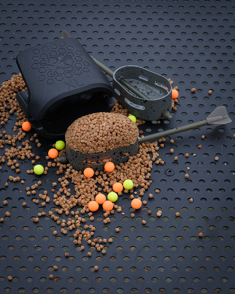 Matrix Open Alloy Feeder XL Distance
