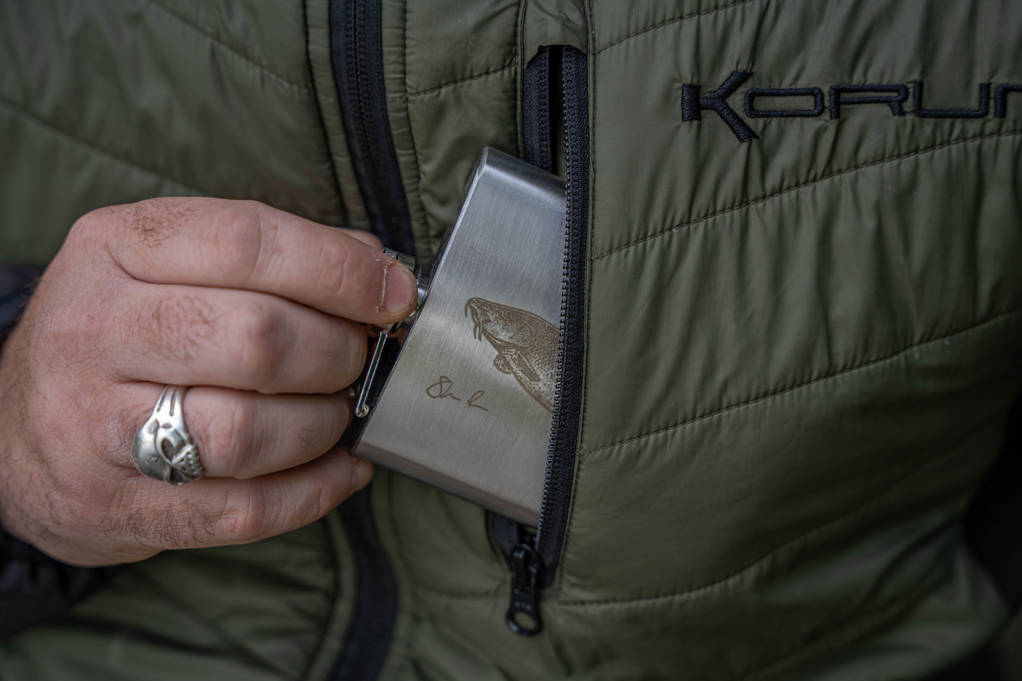 KORUM CLASSIC HIP FLASK