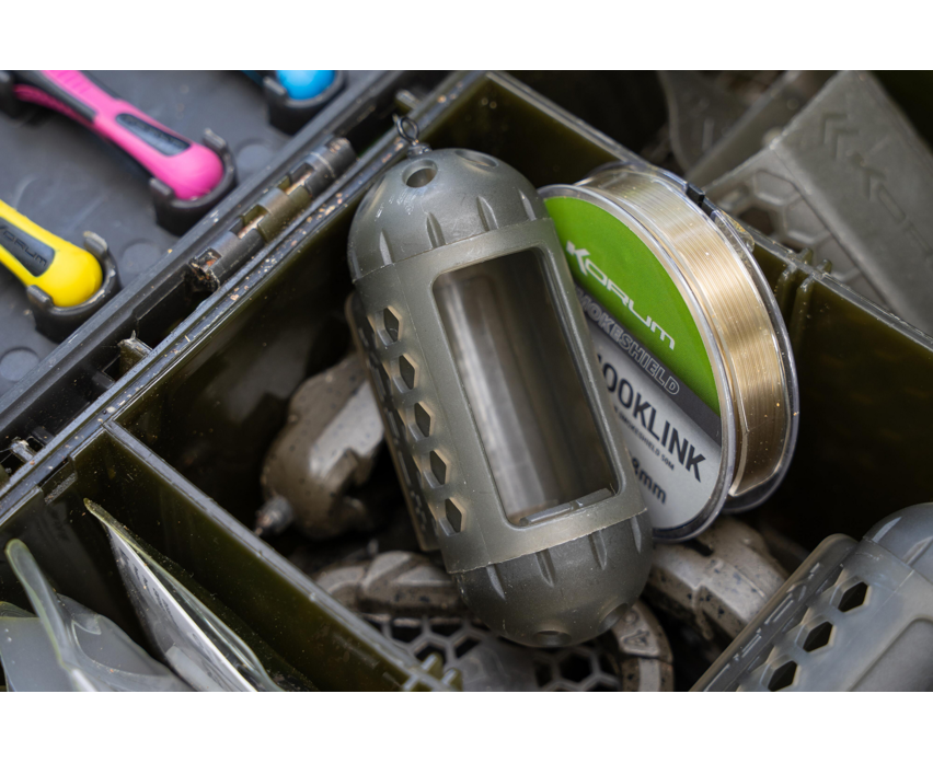 Korum WIndow Maggot Feeder - Various Sizes