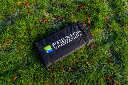 PRESTON INNOVATIONS FOLD AWAY UNHOOKING MAT